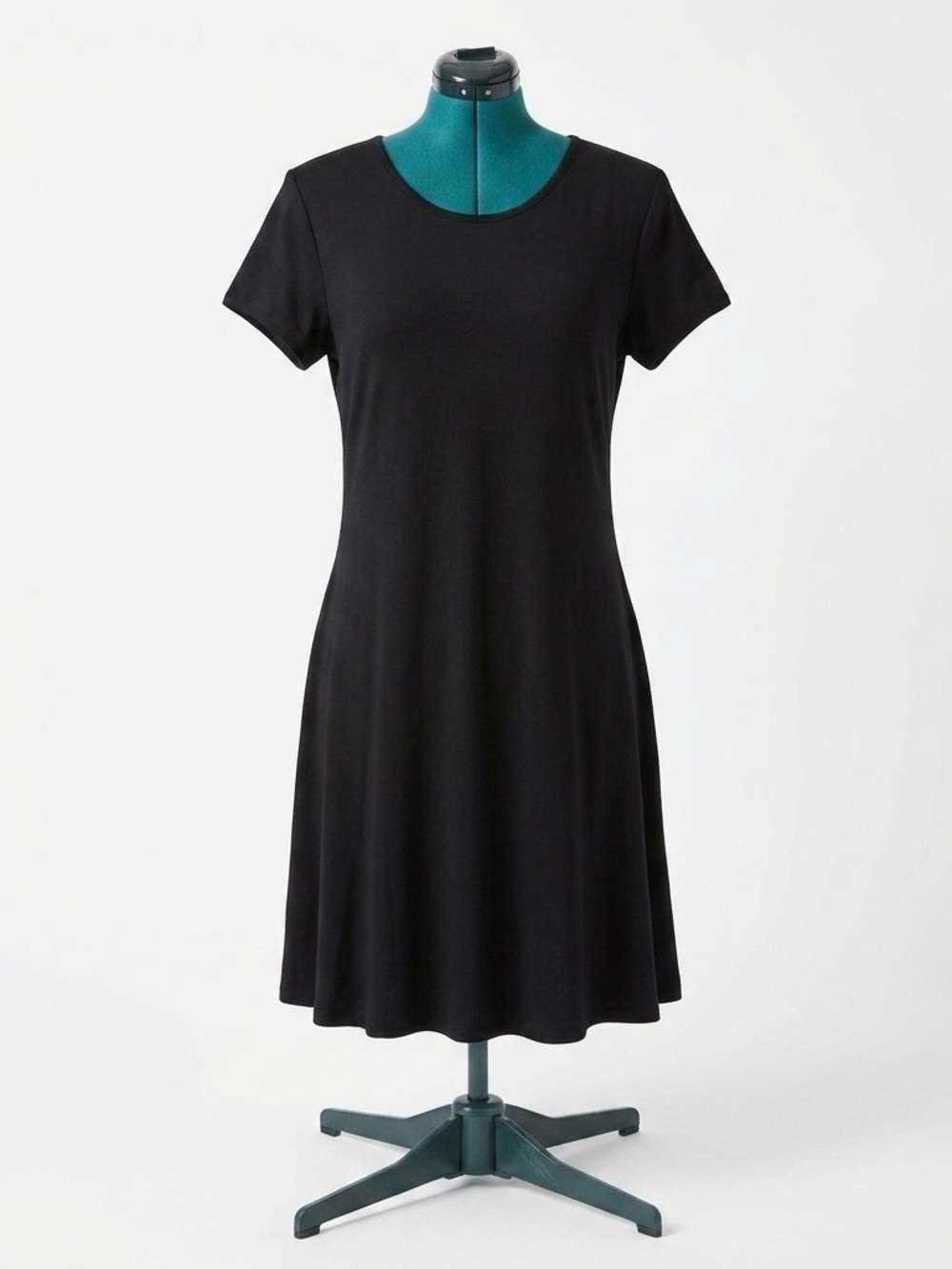 Impulsive Everyday Black Midi Dress - Sleek Short Sleeve Design